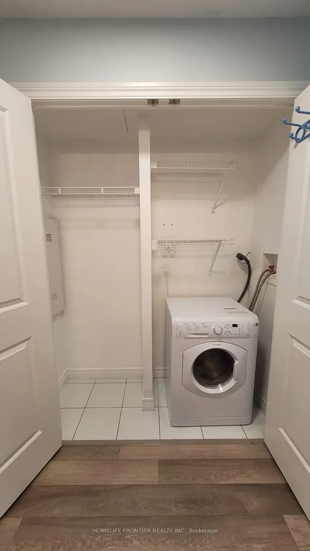 Additional image 7 of 50 Town Centre Crt Unit 1705