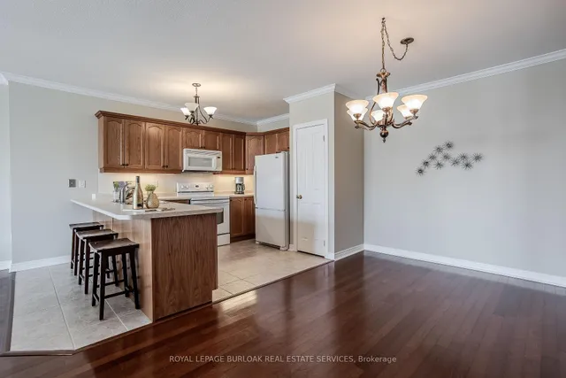 Additional image 5 of 1998 Ironstone Dr Unit 410