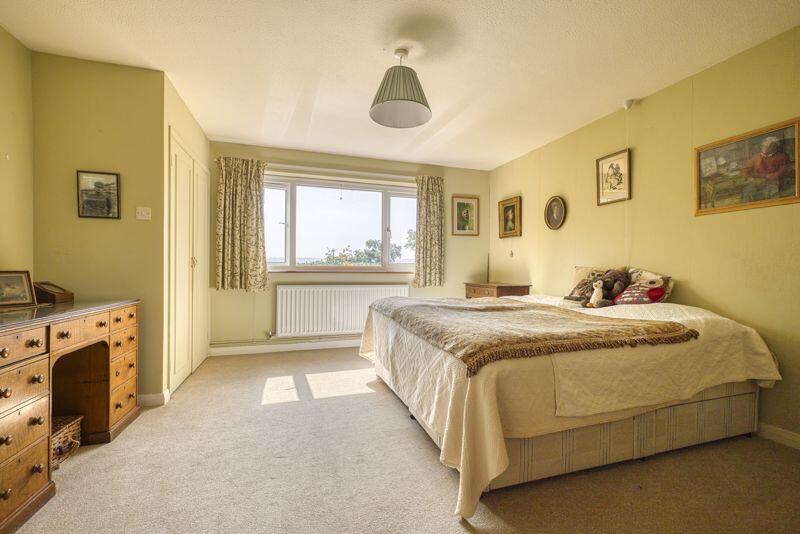 Additional image 13 of Detached spacious bungalow with fabulous views