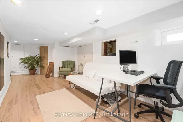 Additional image 30 of 3 Hanson Rd