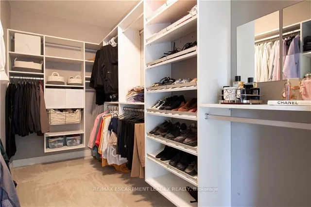 Additional image 28 of 19 SECINARO Ave