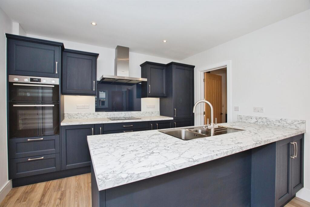 Additional image 9 of Clayton Close, Houndstone, Yeovil