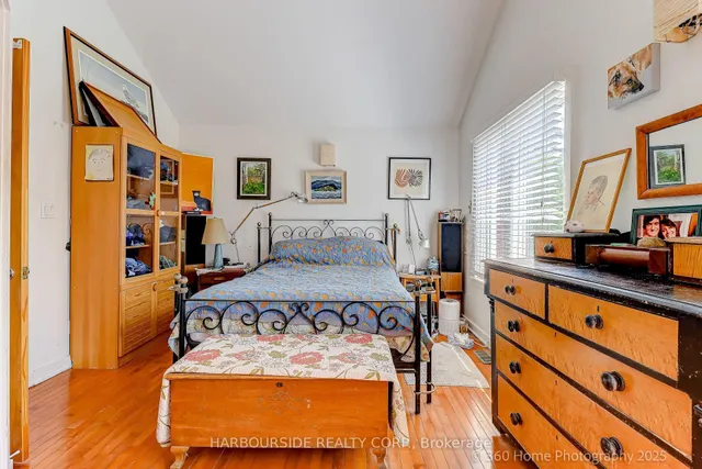 Additional image 13 of 591 Broadway Ave