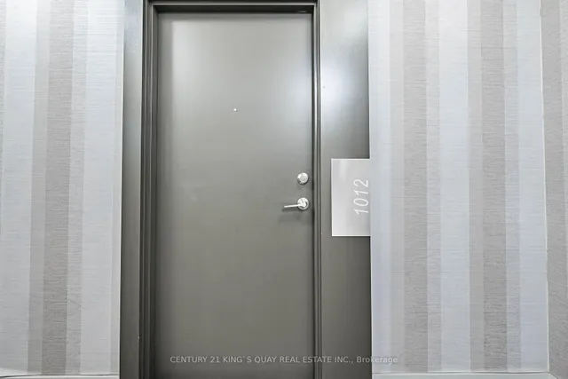 Additional image 3 of 20 Bruyeres Mews Unit 1012