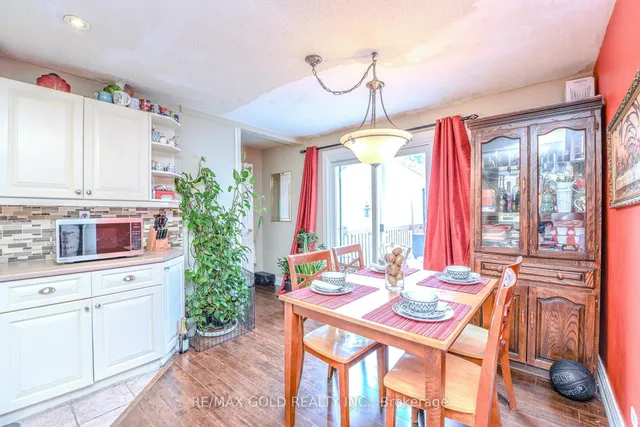 Additional image 12 of 14 Burlington St