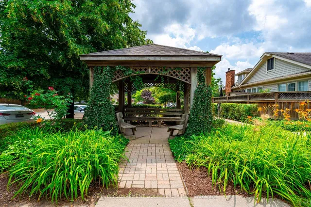 Additional image 31 of 175 Fiddlers Green Rd Unit 26