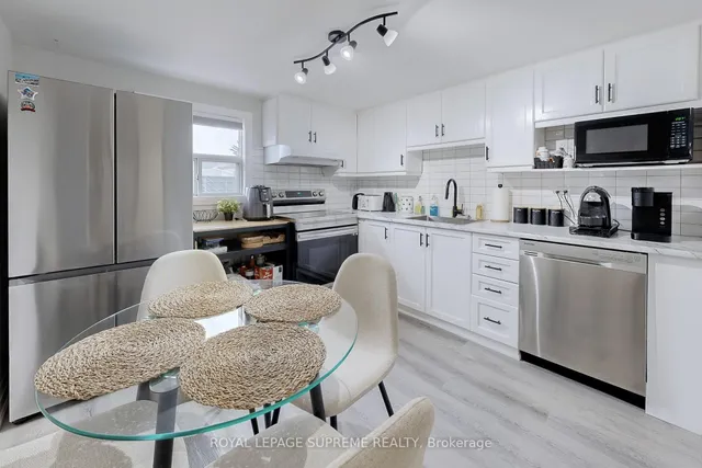 Additional image 6 of 157 Emerson Ave