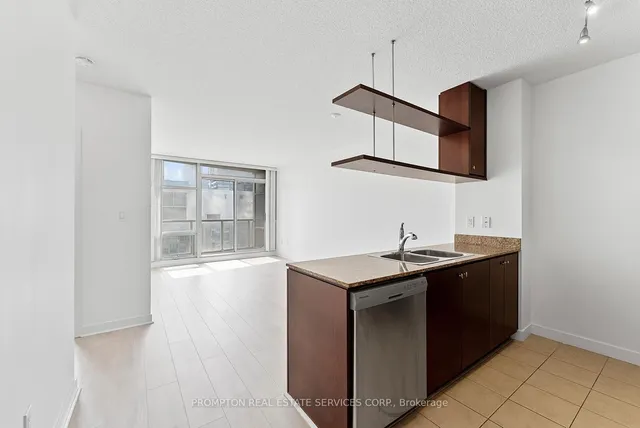 Additional image 3 of 10 Navy Wharf Crt Unit 1101