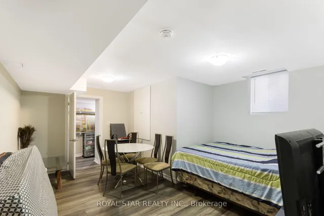 Additional image 39 of 45 Bucksaw St