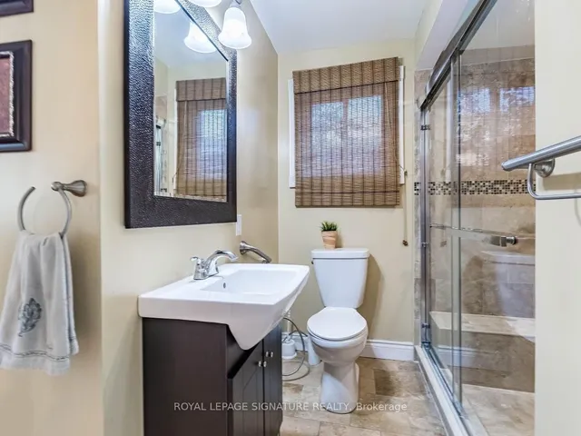 Additional image 27 of 1206 Glenashton Dr