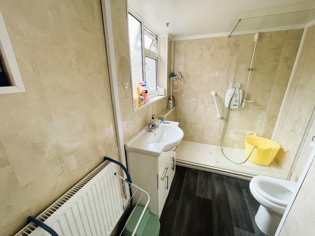 Additional image 7 of White Road, Smethwick, West Midlands, B67