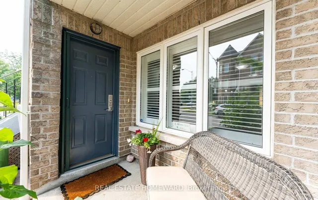 Additional image 3 of 2 Brian Peck Cres Unit 102