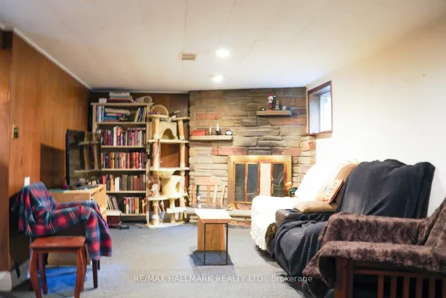 Additional image 17 of 22 Latham Ave