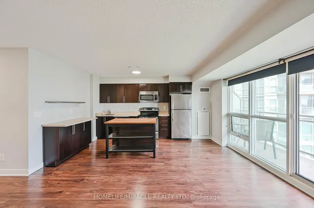 Additional image 19 of 155 Legion Rd Unit 1401