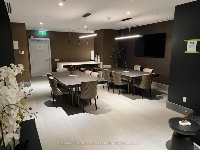 Additional image 16 of 8 Widmer St Unit 3903