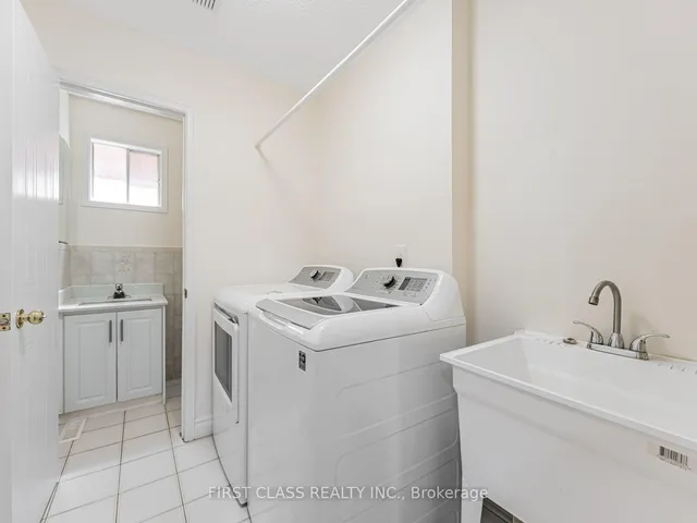 Additional image 30 of 4 Heaslip Terr