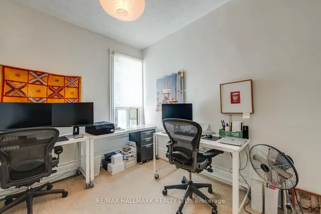 Additional image 30 of 53 Lansdowne Ave