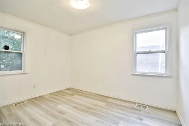 Additional image 12 of 35 West 3rd St