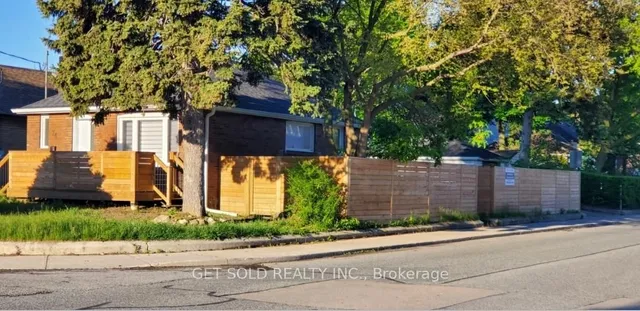 Additional image 3 of 74 St Hubert Ave