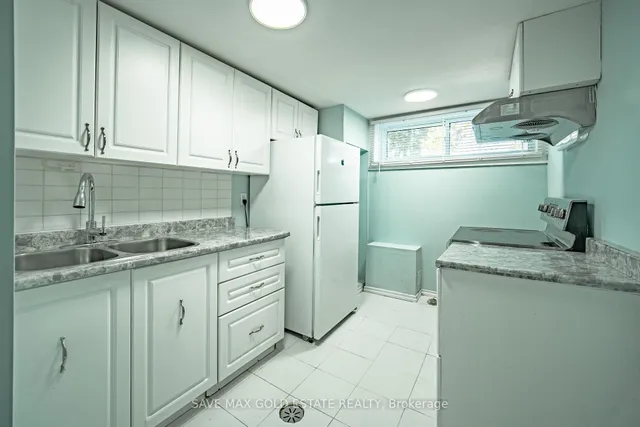 Additional image 30 of 21 Stanley Crt