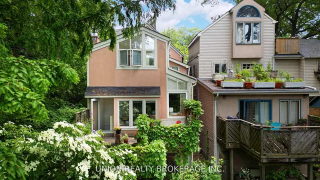 Additional image 35 of 32B Victoria Park Ave