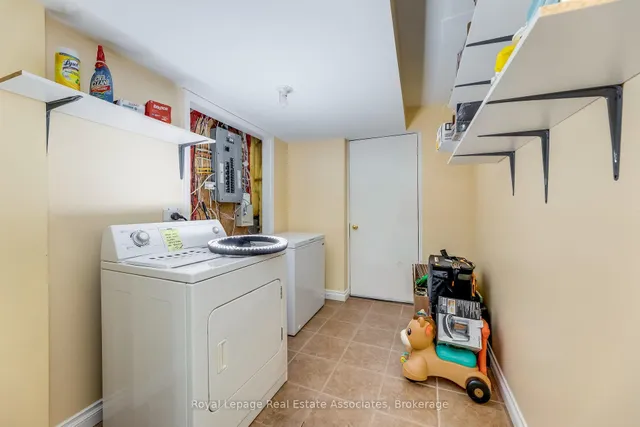 Additional image 23 of 4 Flatfield Way