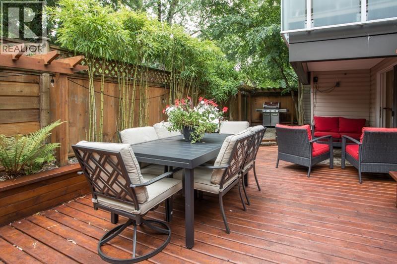 105 825 E 7TH AVENUE|Vancouver, British Columbia V5T1P4