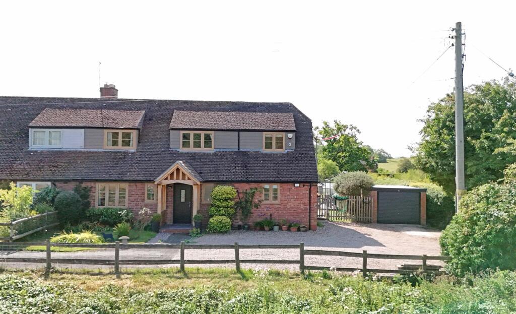 Additional image 38 of Spernal Lane, Great Alne, Alcester