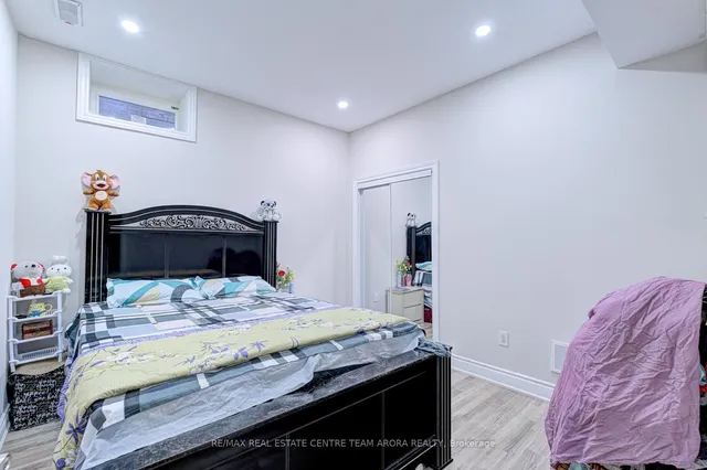 Additional image 44 of 17 Frost St