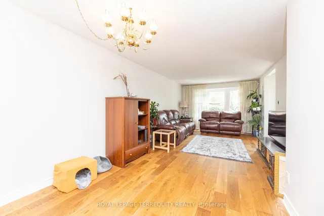 Additional image 9 of 3205 Gwendale Cres