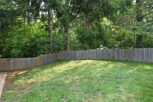 Additional image 50 of 662 Old Dundas Rd