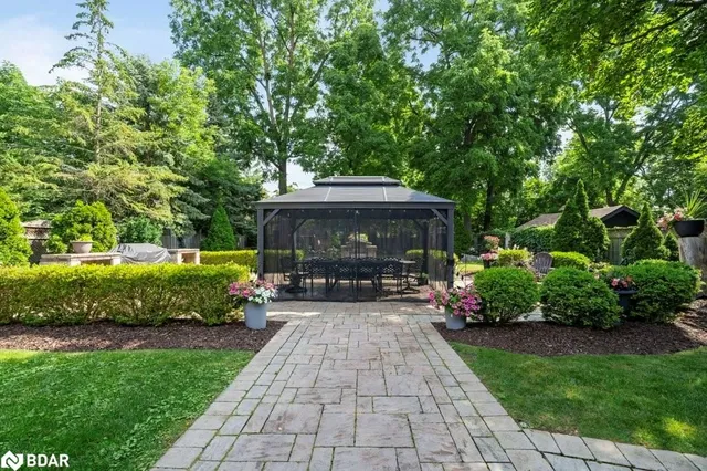 Additional image 39 of 46 Scott St