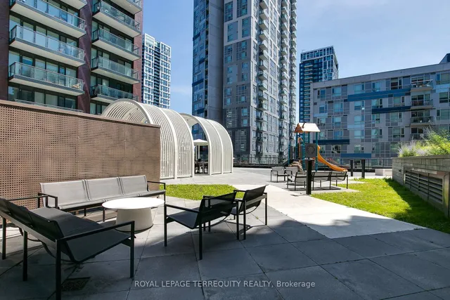 Additional image 27 of 130 River St Unit 205