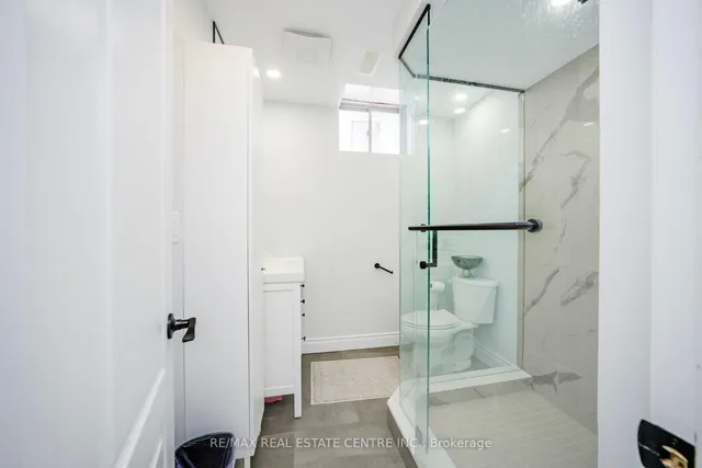 Additional image 43 of 180 Bonnie Braes Dr