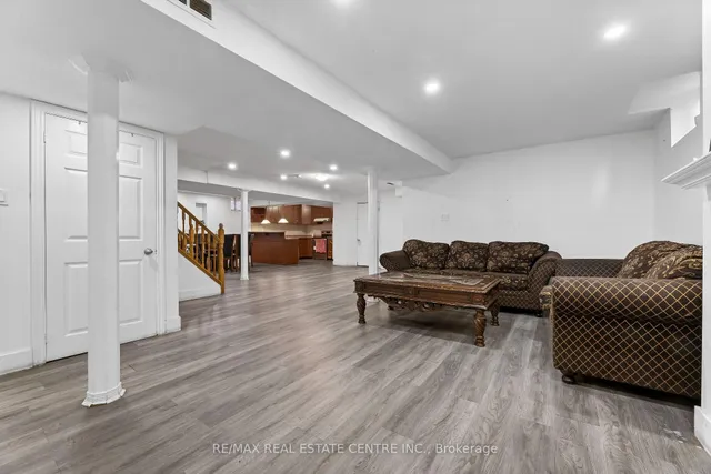 Additional image 46 of 82 Flowertown Ave