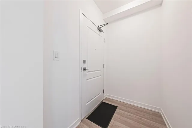 Additional image 8 of 450 Dundas St Unit 1213