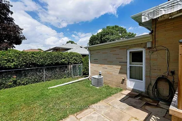 Additional image 40 of 10 Golfwood Hts