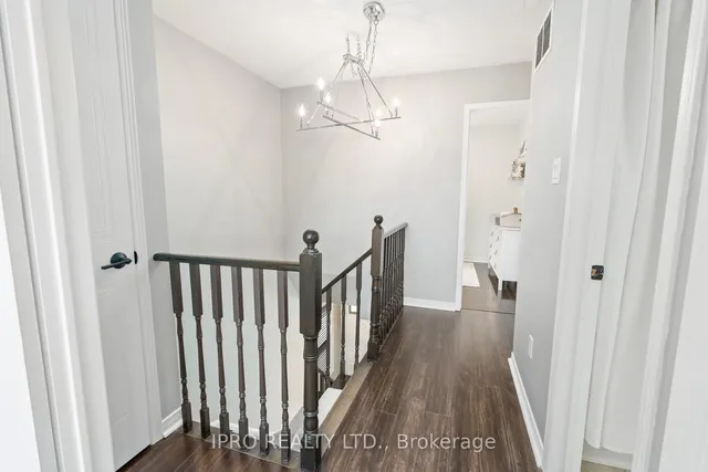 Additional image 15 of 142 Richwood Cres