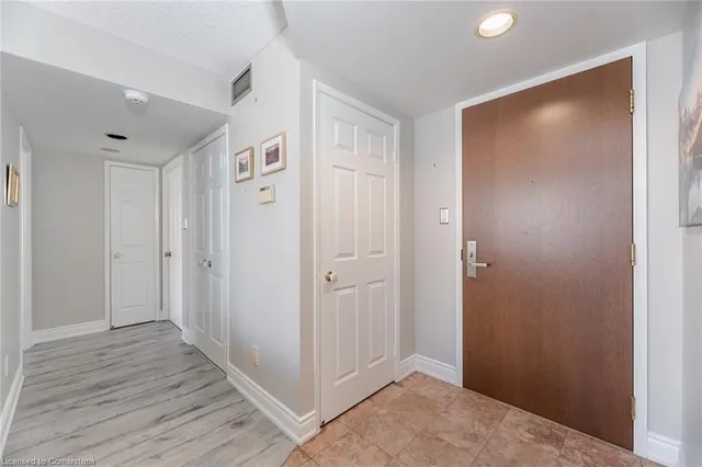 Additional image 6 of 45 Kingsbridge Garden Cir Unit 3208