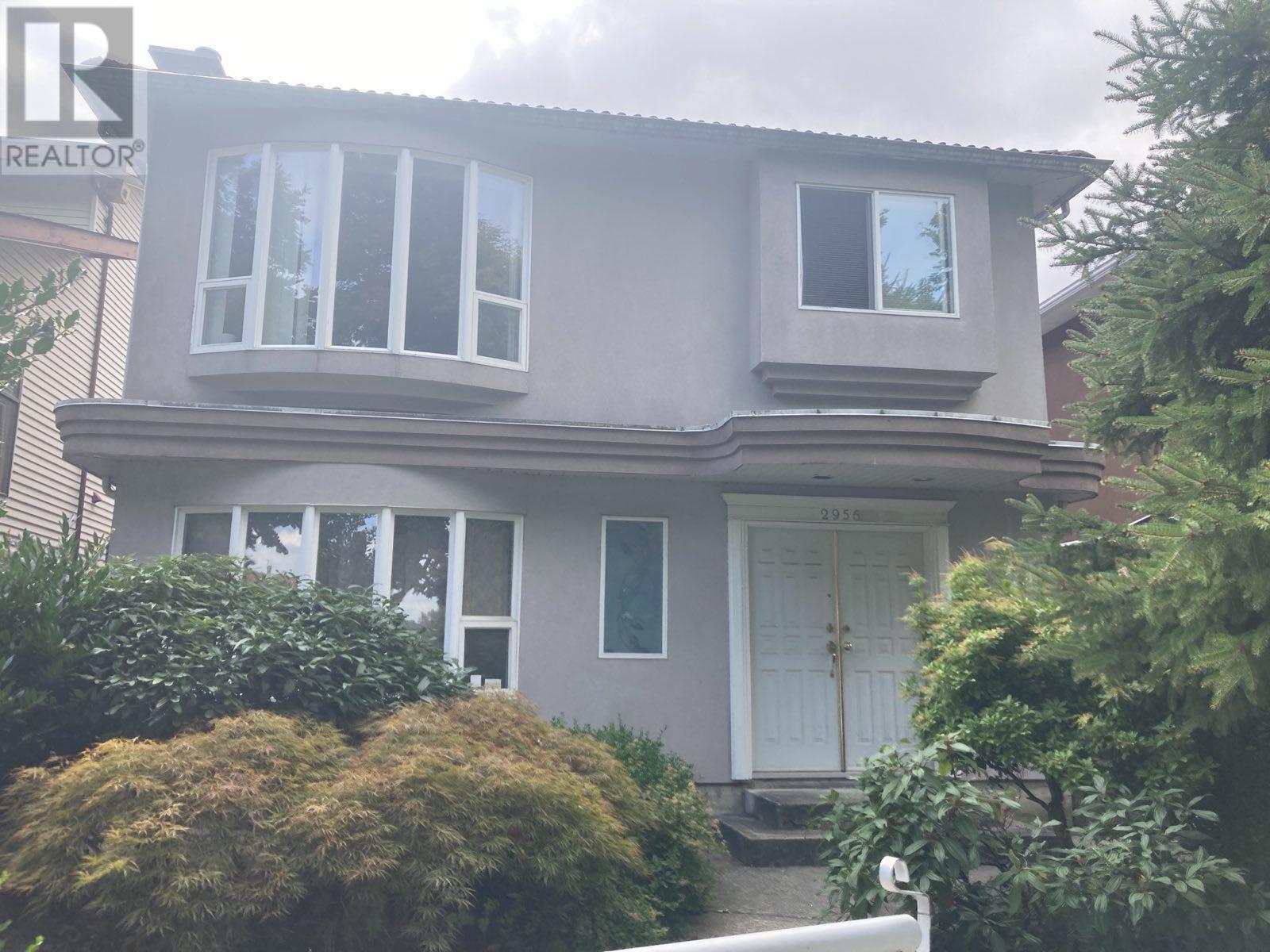 UPPER 2956 E 16TH|Vancouver, British Columbia V5M2M3