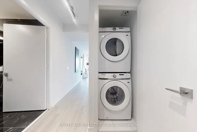 Additional image 25 of 195 McCaul St Unit 1801