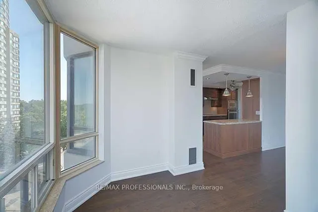 Additional image 20 of 1300 Islington Ave Unit 702