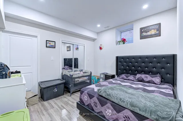 Additional image 42 of 17 Frost St