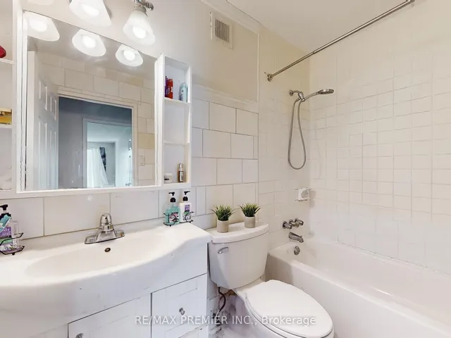 Additional image 17 of 2 Glamorgan Ave Unit 614