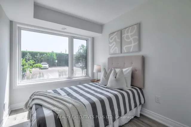 Additional image 20 of 173 William Duncan Rd Unit 2