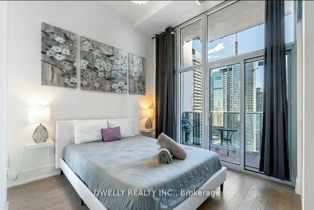 Additional image 16 of 330 Richmond St Unit 2906