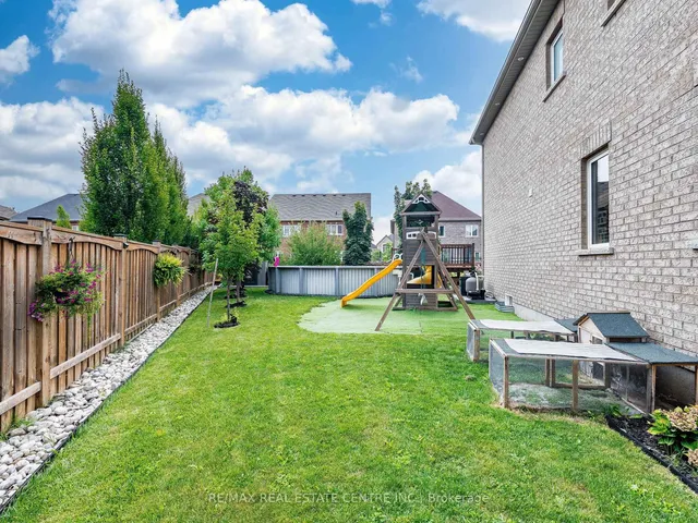 Additional image 46 of 36 Isle Royal Terr