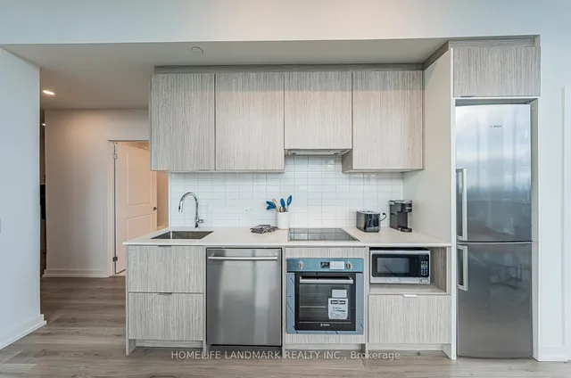 Additional image 5 of 395 Bloor St Unit 5502