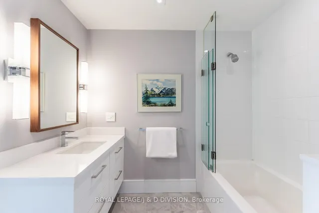 Additional image 32 of 211 Queens Quay Unit 1201