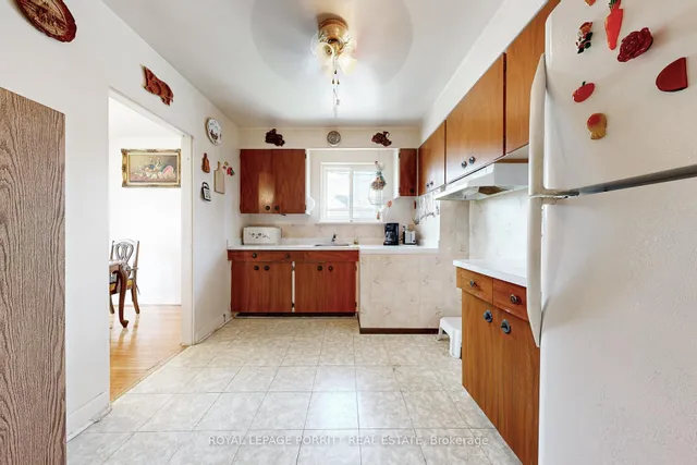 Additional image 12 of 27 Hinton Rd